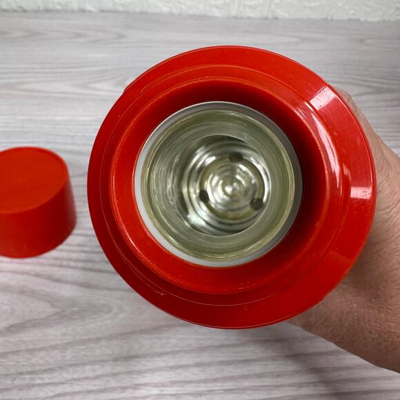 Aladdins Plaid Thermos Vacuum Bottle Red Dishwasher Safe Leakproof 1Pint Vintage - Picture 5 of 10